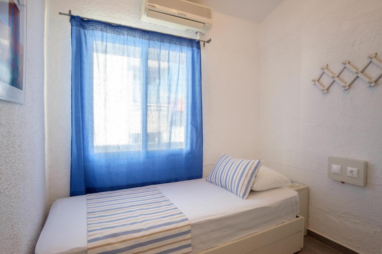 Blue Senses Apartments Sarti Exterior photo